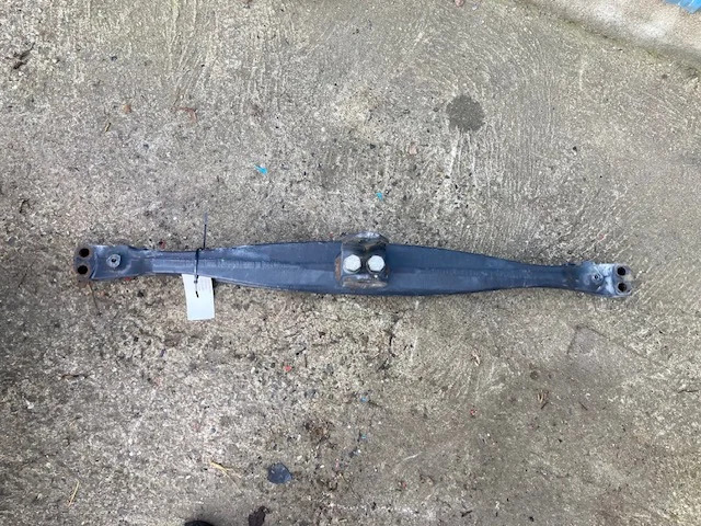 Scania 2149085 – Scania tow beam - Frame/ Châssis pour Camion: photos 1 Scania 2149085 – Scania tow beam - Frame/ Châssis pour Camion: photos 1