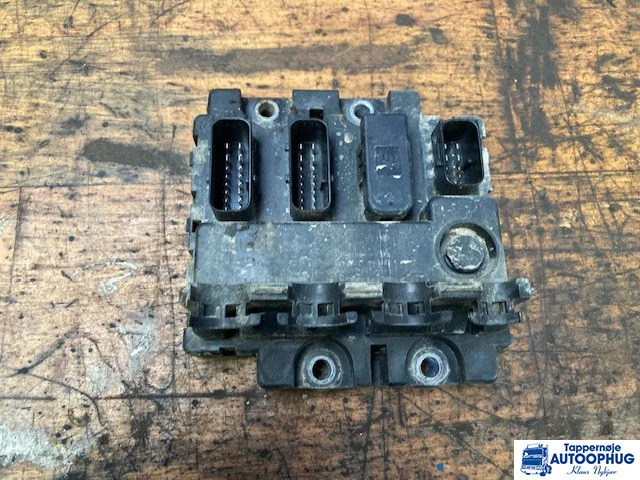 Scania ECU SMS – Scania 2894484 - Bloc de gestion pour Camion: photos 1 Scania ECU SMS – Scania 2894484 - Bloc de gestion pour Camion: photos 1