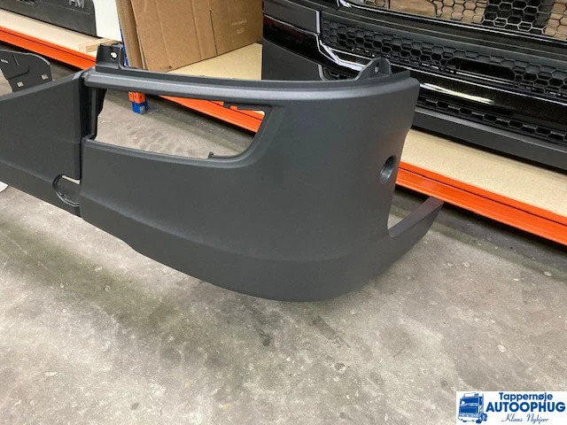 Scania N.G.S Kofanger - Carrosserie et extérieur pour Camion: photos 1 Scania N.G.S Kofanger - Carrosserie et extérieur pour Camion: photos 1