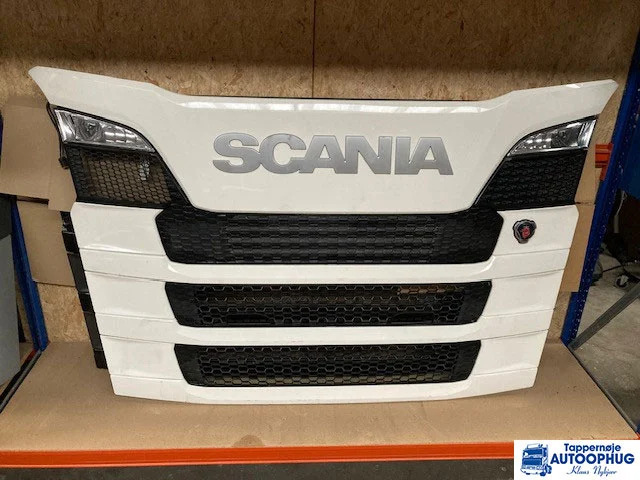 Scania S Front grille - Carrosserie et extérieur pour Camion: photos 1 Scania S Front grille - Carrosserie et extérieur pour Camion: photos 1