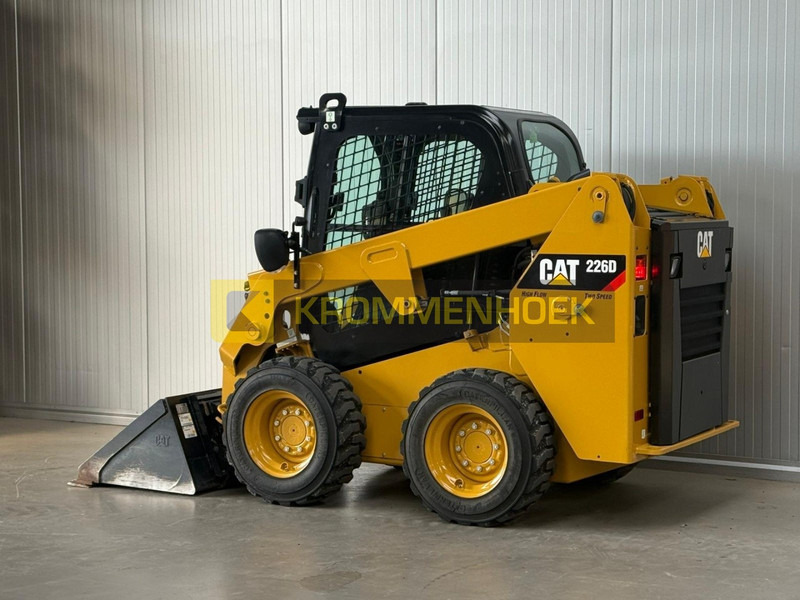 Caterpillar 226 D High Flow - Mini chargeuse: photos 3 Caterpillar 226 D High Flow - Mini chargeuse: photos 3