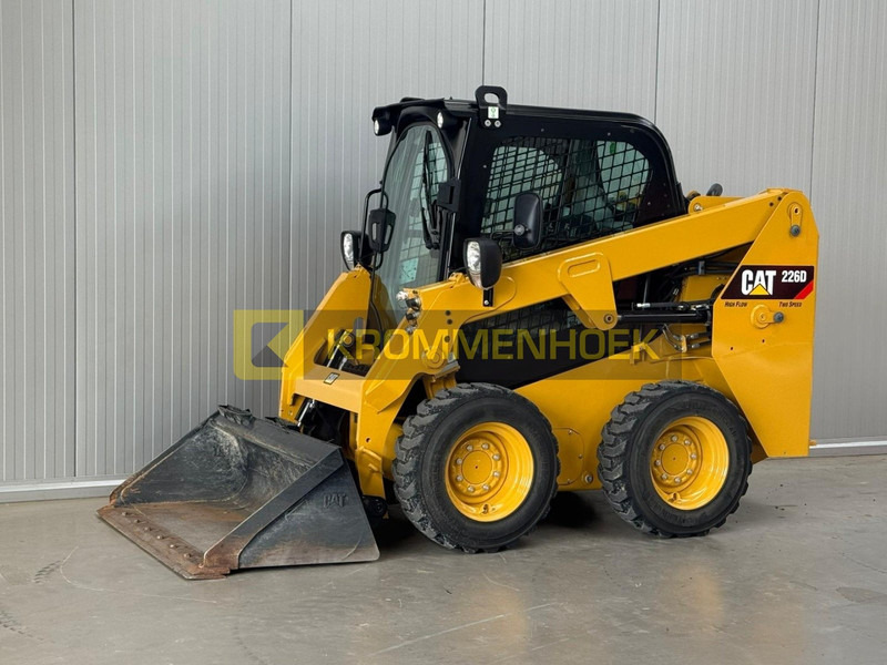 Caterpillar 226 D High Flow - Mini chargeuse: photos 2 Caterpillar 226 D High Flow - Mini chargeuse: photos 2