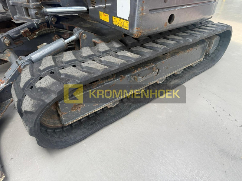 Mini pelle Doosan DX 85R-3: photos 13