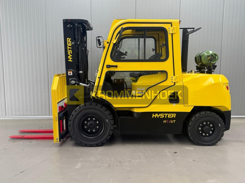Hyster H 5.0 UT Container uitvoering - Chariot élévateur à gaz: photos 1 Hyster H 5.0 UT Container uitvoering - Chariot élévateur à gaz: photos 1