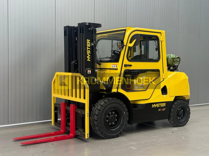 Hyster H 5.0 UT Container uitvoering - Chariot élévateur à gaz: photos 2 Hyster H 5.0 UT Container uitvoering - Chariot élévateur à gaz: photos 2