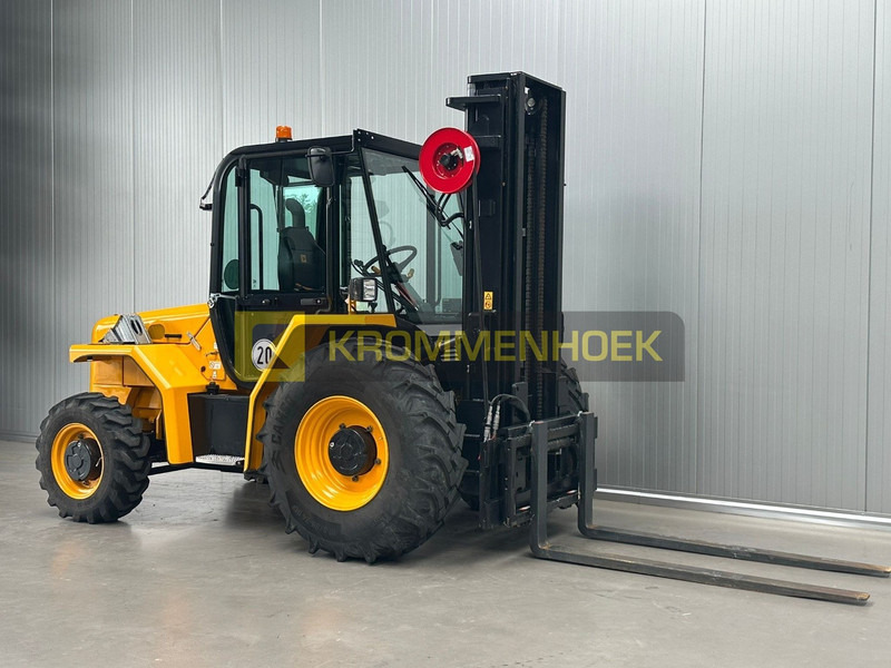 Chariot tout terrain JCB 940: photos 6