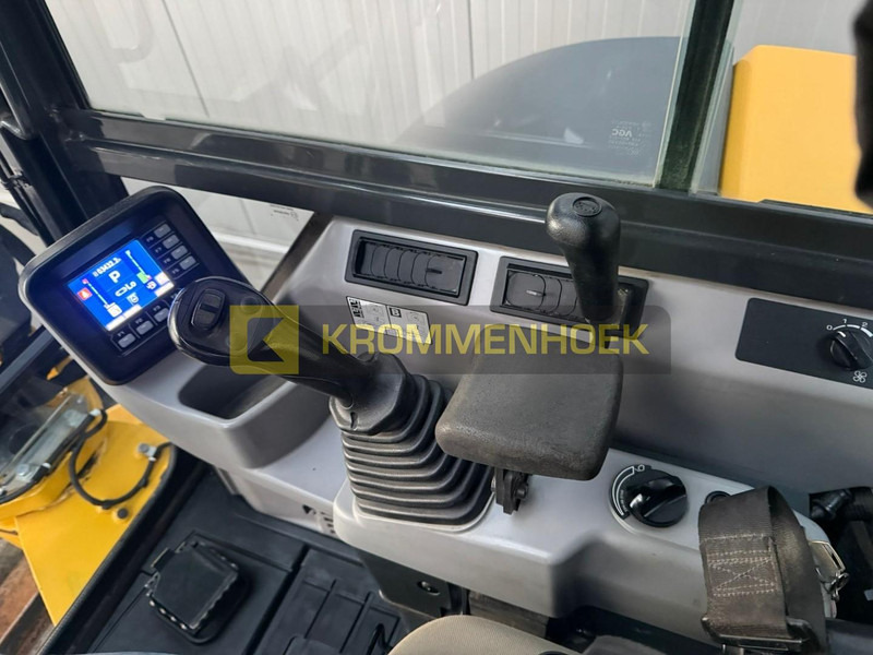 Mini pelle Komatsu PC 55 MR-5: photos 19