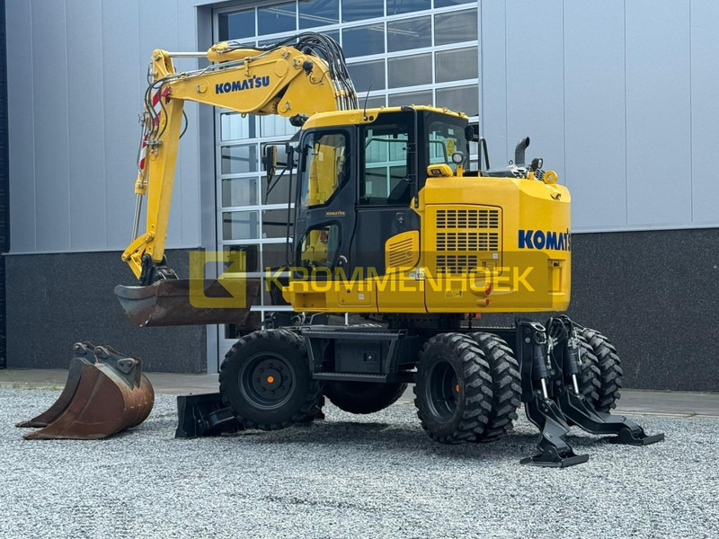Komatsu PW 118 MR-11 - Pelle sur pneus: photos 3 Komatsu PW 118 MR-11 - Pelle sur pneus: photos 3