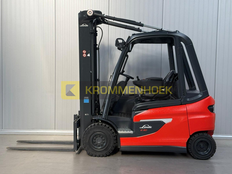 Linde E 30 Demo - Chariot élévateur électrique: photos 1 Linde E 30 Demo - Chariot élévateur électrique: photos 1