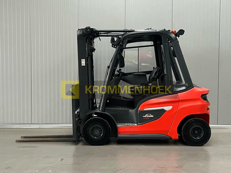 Linde H 25 D - Chariot élévateur diesel: photos 1 Linde H 25 D - Chariot élévateur diesel: photos 1