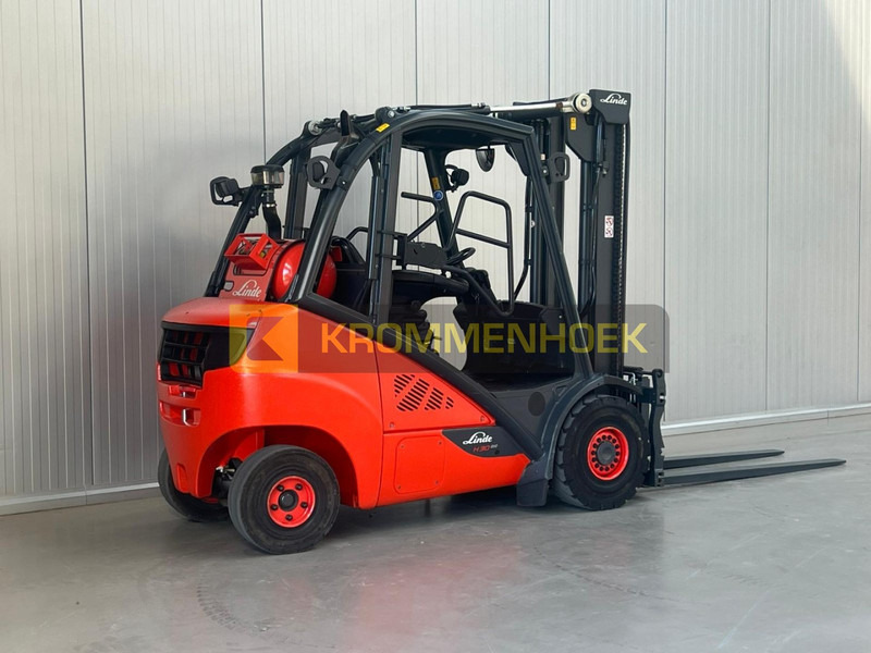 Linde H 30 T - Chariot élévateur à gaz: photos 4 Linde H 30 T - Chariot élévateur à gaz: photos 4