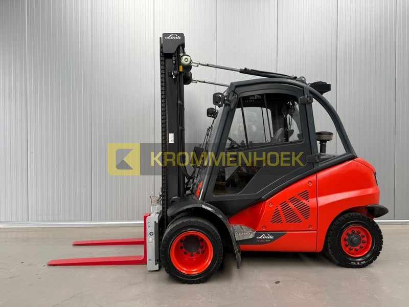 Linde H 40 D-02 - Chariot élévateur diesel: photos 1 Linde H 40 D-02 - Chariot élévateur diesel: photos 1