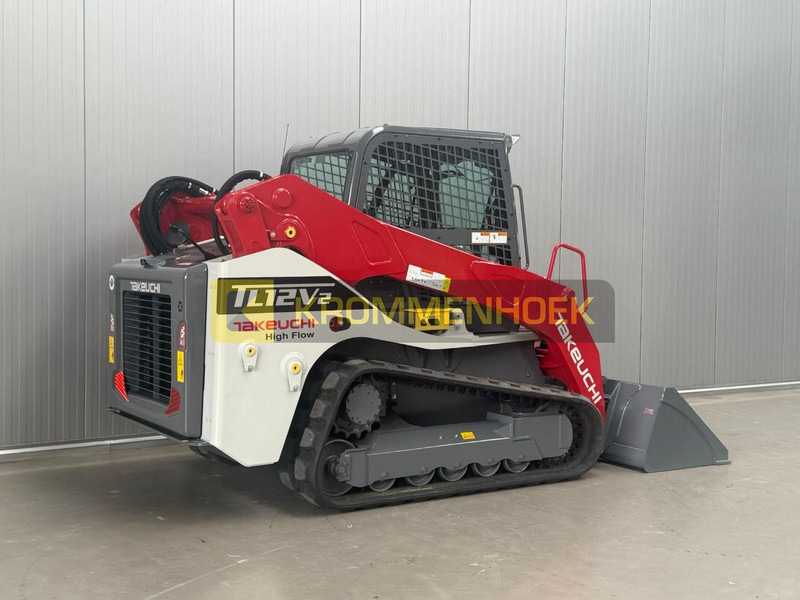 Takeuchi TL 12 V-2 - Mini chargeuse: photos 4 Takeuchi TL 12 V-2 - Mini chargeuse: photos 4