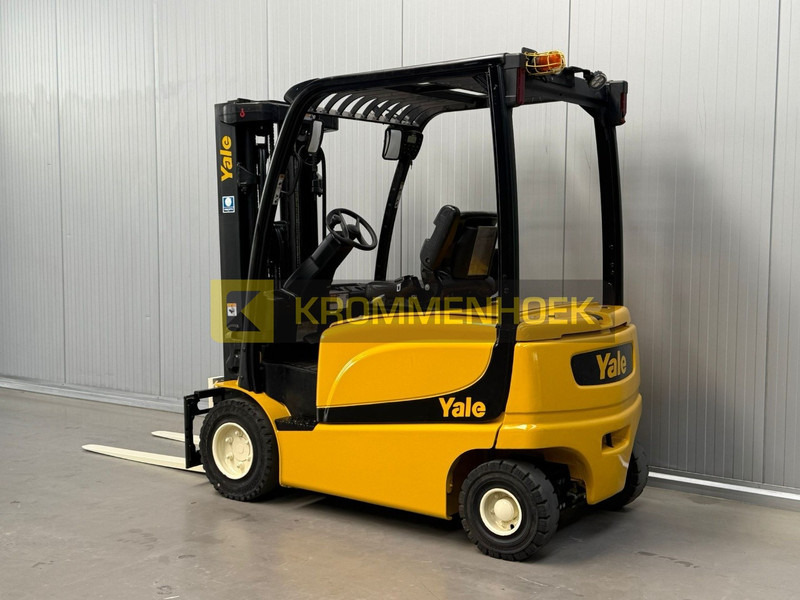 Yale ERP 25 VL - Chariot élévateur électrique: photos 3 Yale ERP 25 VL - Chariot élévateur électrique: photos 3