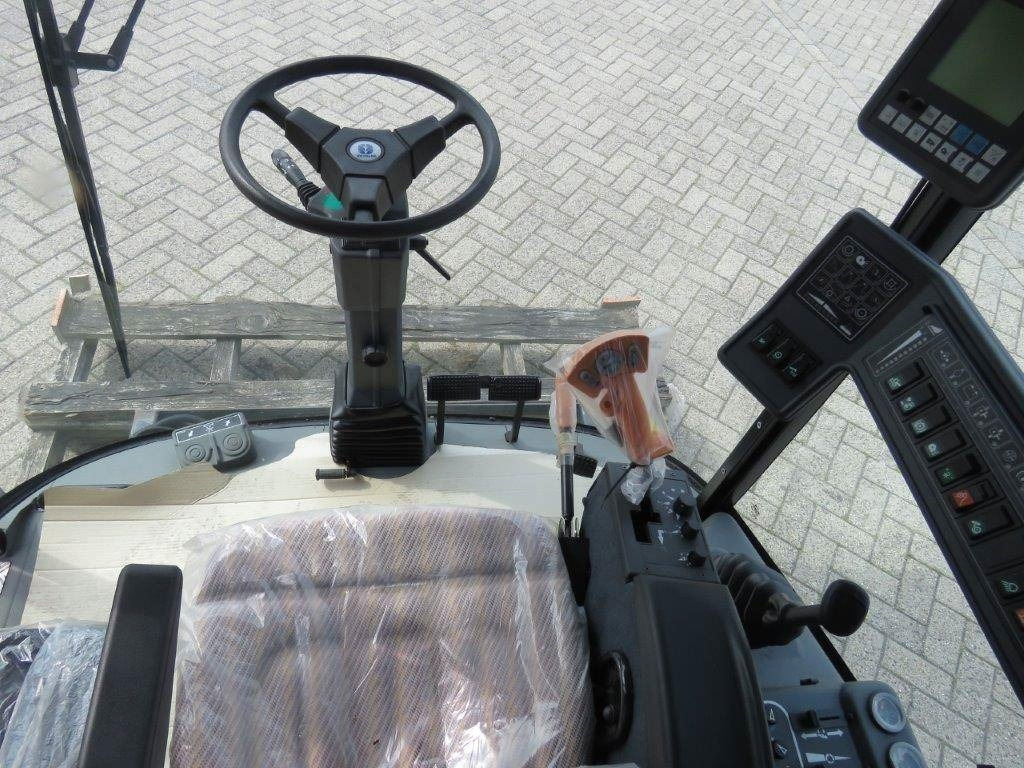 Cabine pour Machine agricole neuf CNH Cabine - New Holland TX: photos 18