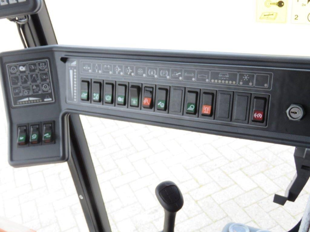 Cabine pour Machine agricole neuf CNH Cabine - New Holland TX: photos 23