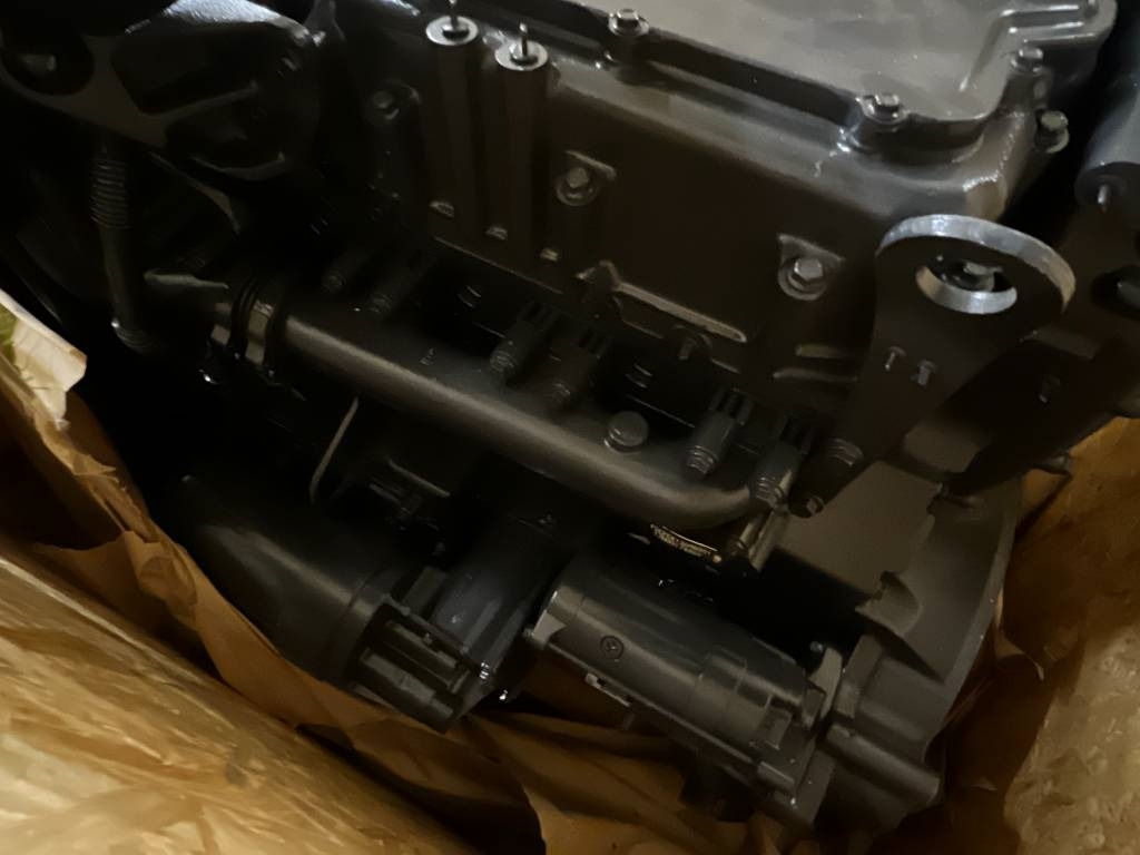 CNH Engine - CNH - F2CFE613G - Moteur pour Machine agricole: photos 5 CNH Engine - CNH - F2CFE613G - Moteur pour Machine agricole: photos 5