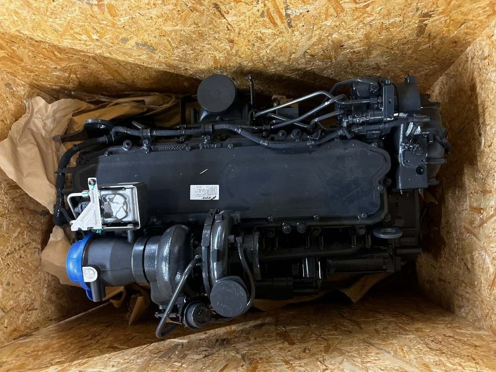 CNH Engine - CNH - F2CFE613G - Moteur pour Machine agricole: photos 1 CNH Engine - CNH - F2CFE613G - Moteur pour Machine agricole: photos 1