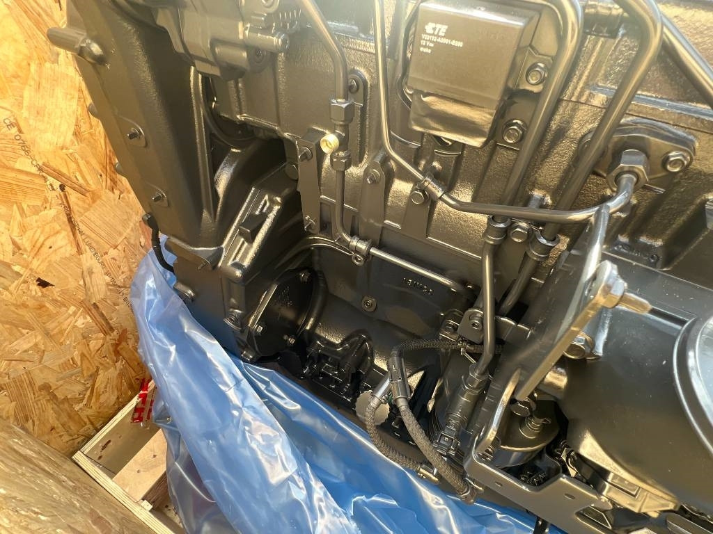 CNH Moteur - FPT Cursor 9 - F2CFE613G - Moteur pour Machine agricole: photos 4 CNH Moteur - FPT Cursor 9 - F2CFE613G - Moteur pour Machine agricole: photos 4