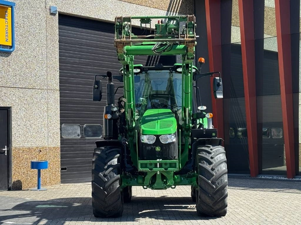 John Deere 6110M, 2021, Auto Power, 623R frontloader!! - Tracteur agricole: photos 2 John Deere 6110M, 2021, Auto Power, 623R frontloader!! - Tracteur agricole: photos 2