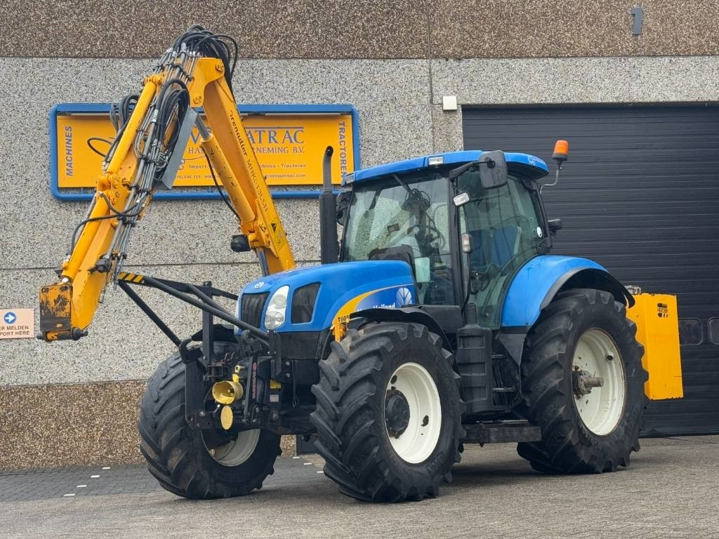 New Holland T6080 Power Command met Herder MBK513LSH! - Tracteur agricole: photos 1 New Holland T6080 Power Command met Herder MBK513LSH! - Tracteur agricole: photos 1