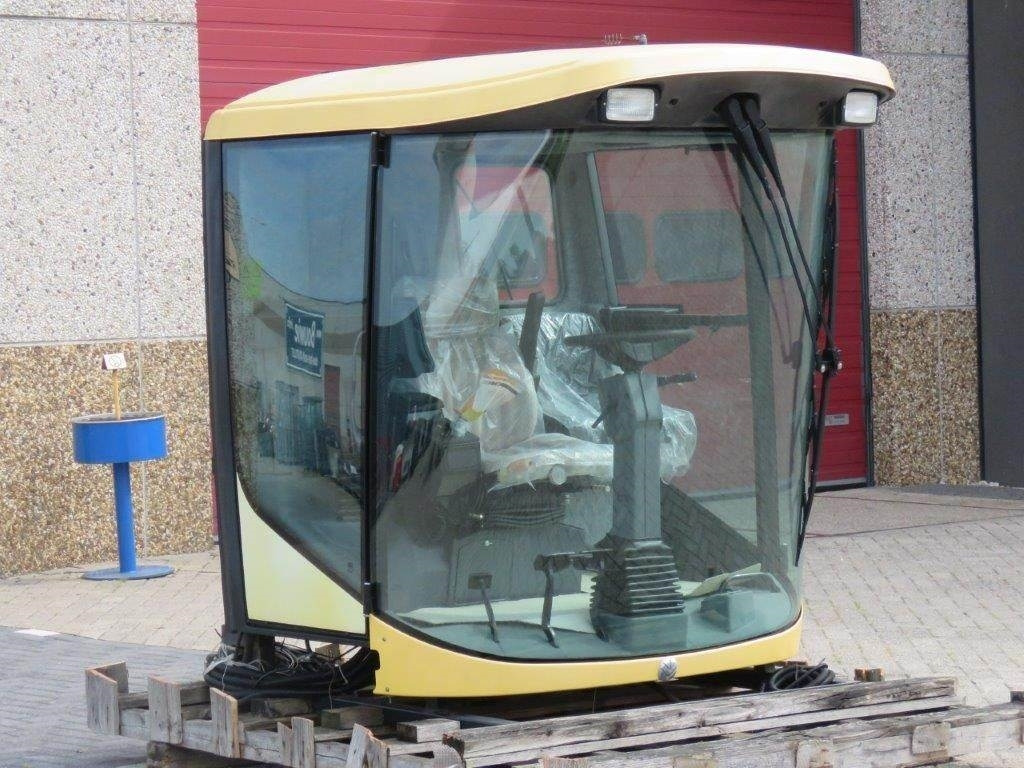 New Holland TX - Cabine pour Machine agricole: photos 3 New Holland TX - Cabine pour Machine agricole: photos 3