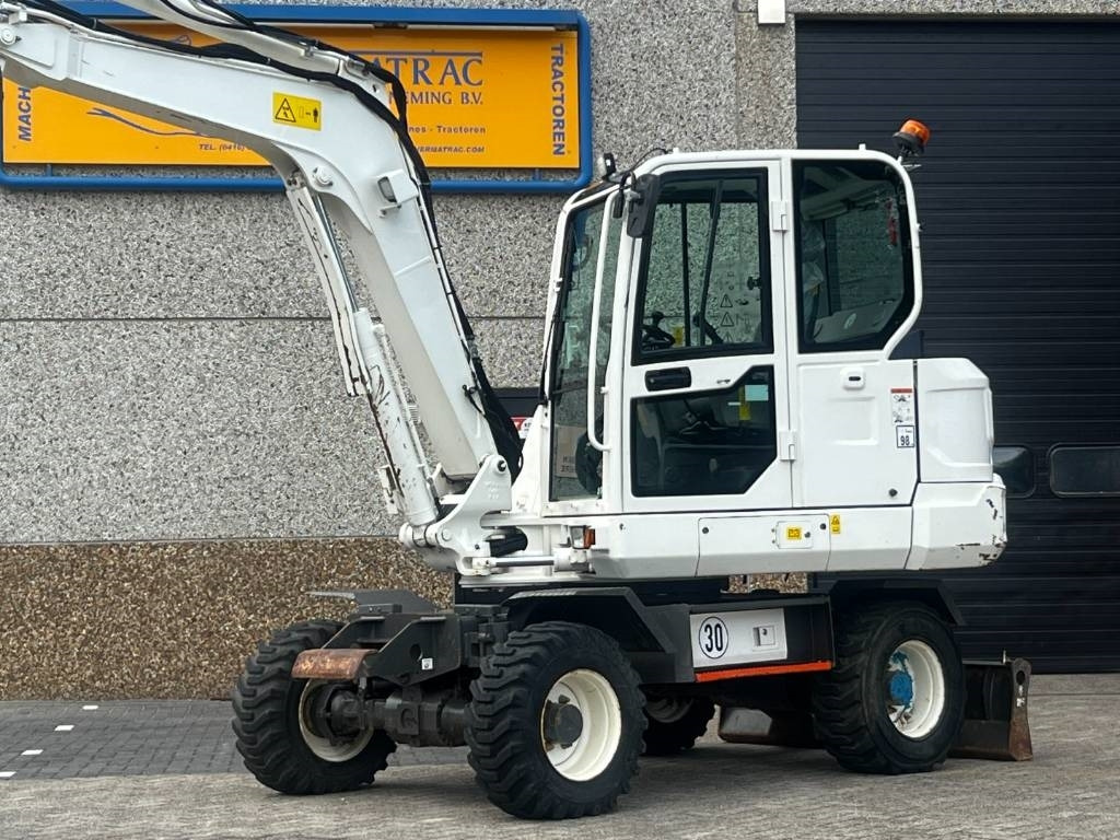 Volvo EW60E, 2021, 1403 hours, Steelwirst! - Pelle sur pneus: photos 2 Volvo EW60E, 2021, 1403 hours, Steelwirst! - Pelle sur pneus: photos 2