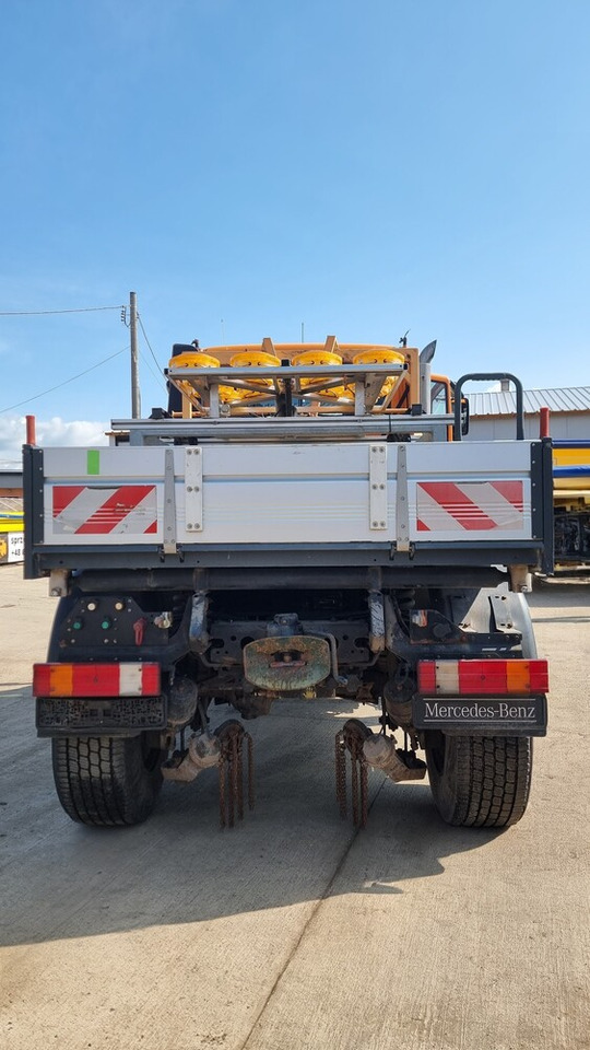 MERCEDES-BENZ Unimog U400 - Tracteur communal: photos 3 MERCEDES-BENZ Unimog U400 - Tracteur communal: photos 3