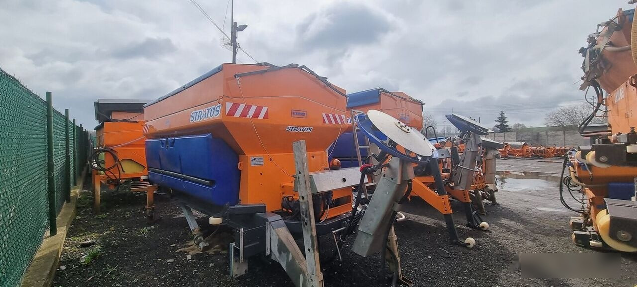 Epandeur de sable pour Véhicule de voirie/ Spécial Schmidt odnowiona 2024: photos 6 Epandeur de sable pour Véhicule de voirie/ Spécial Schmidt odnowiona 2024: photos 6