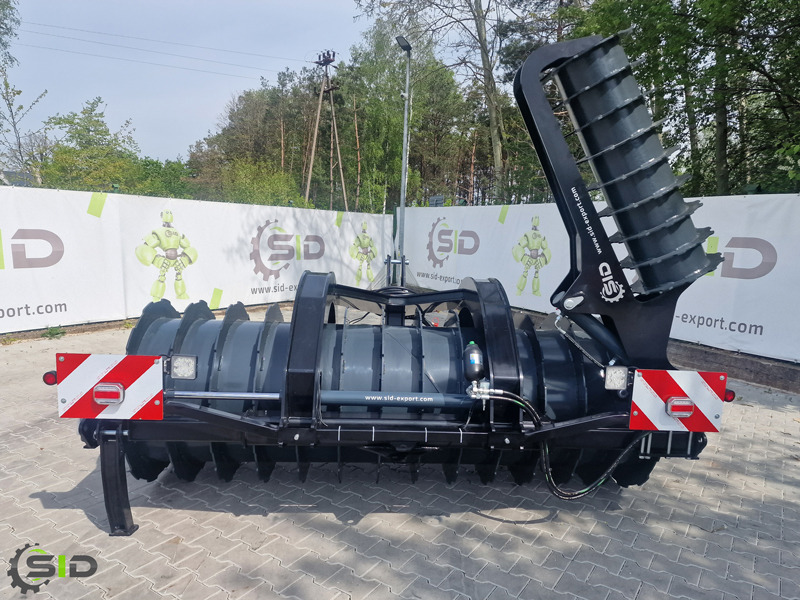 SID SILAGEWALZE / Le rouleau d'ensilage / Silage roller 3,0 m - Rouleau agricole: photos 1 SID SILAGEWALZE / Le rouleau d'ensilage / Silage roller 3,0 m - Rouleau agricole: photos 1