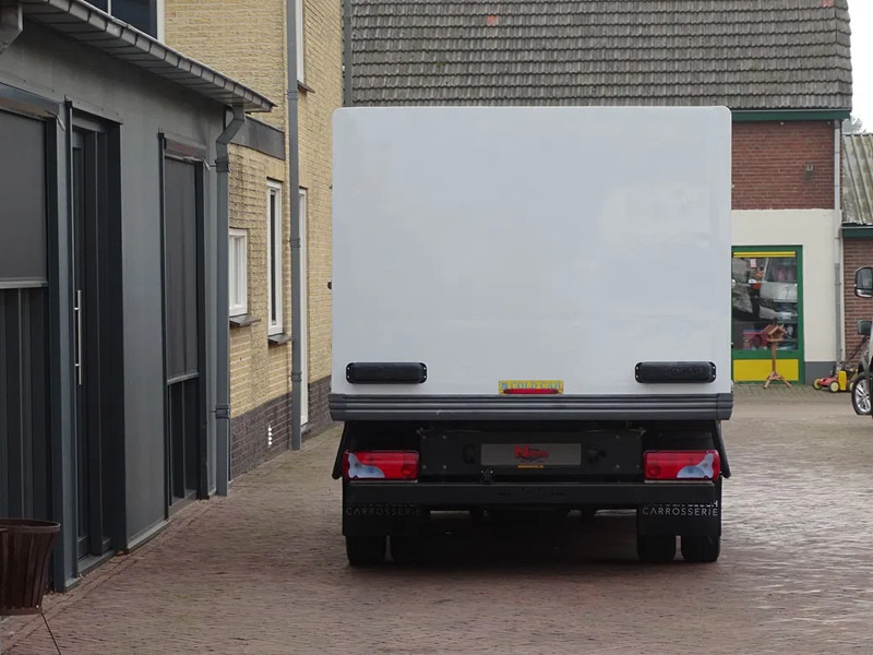 MAN TGE 5.120 Cold Car Vriezer Carplay 7500 KM! - Véhicule utilitaire frigorifique: photos 4 MAN TGE 5.120 Cold Car Vriezer Carplay 7500 KM! - Véhicule utilitaire frigorifique: photos 4