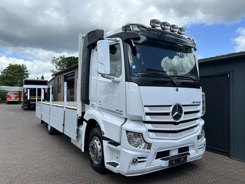 Mercedes-Benz Actros 2636 BDF OPEN LAADBAK CAMERA 380DKM - Camion plateau: photos 2 Mercedes-Benz Actros 2636 BDF OPEN LAADBAK CAMERA 380DKM - Camion plateau: photos 2