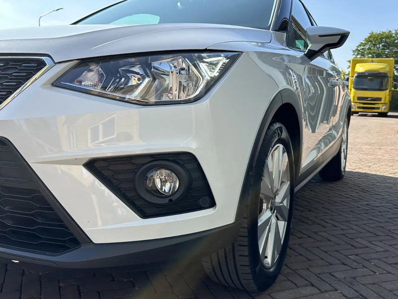 SEAT Arona 1.0 TSI Style Business Intense Carplay Dealeronderhouden Cruise Clima Navi Camera - Voiture à hayon: photos 5 SEAT Arona 1.0 TSI Style Business Intense Carplay Dealeronderhouden Cruise Clima Navi Camera - Voiture à hayon: photos 5