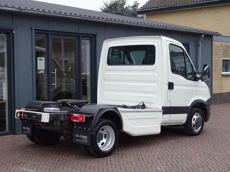 Iveco Daily 35.210 PK BE TREKKER 10.4t AIRCO CC - Tracteur routier: photos 2 Iveco Daily 35.210 PK BE TREKKER 10.4t AIRCO CC - Tracteur routier: photos 2