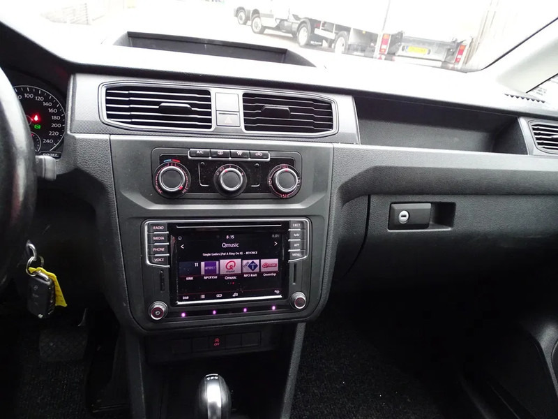 Volkswagen Caddy 2.0 TDI AUT MAXI LMV CARPLAY TR.HAAK - Fourgonnette: photos 4 Volkswagen Caddy 2.0 TDI AUT MAXI LMV CARPLAY TR.HAAK - Fourgonnette: photos 4