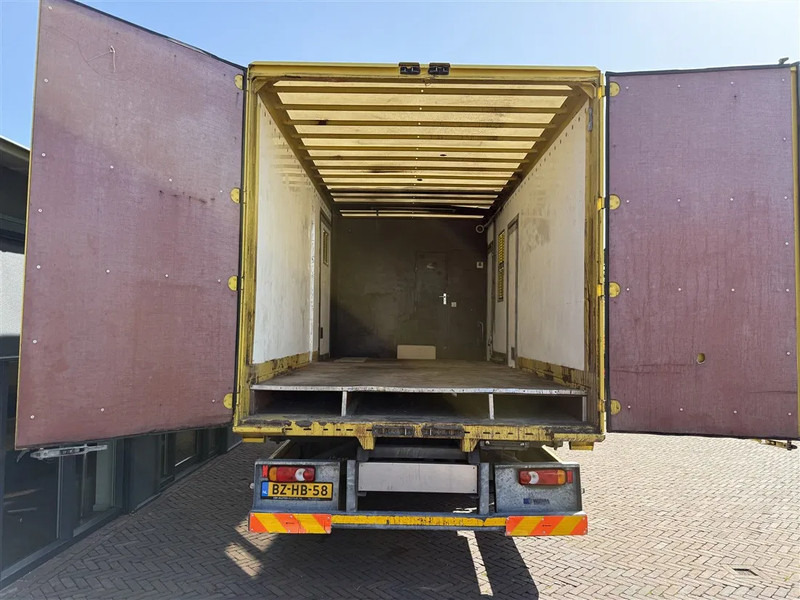 Volvo FL 12.240 2x bed Stand Airco Douche wasbak Heater Without Box - Camion fourgon: photos 5 Volvo FL 12.240 2x bed Stand Airco Douche wasbak Heater Without Box - Camion fourgon: photos 5