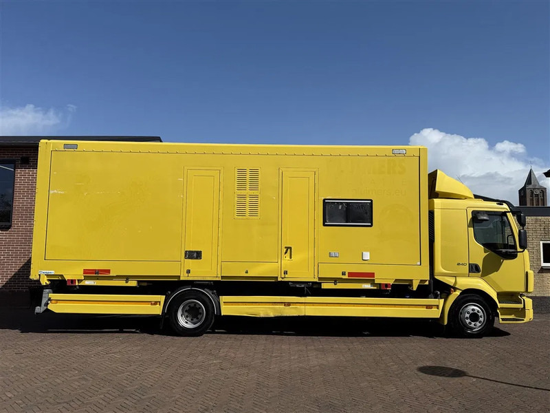 Volvo FL 12.240 2x bed Stand Airco Douche wasbak Heater Without Box - Camion fourgon: photos 2 Volvo FL 12.240 2x bed Stand Airco Douche wasbak Heater Without Box - Camion fourgon: photos 2