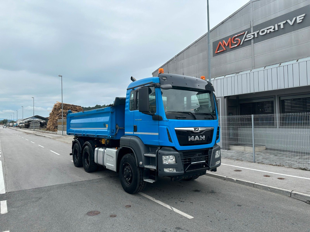 MAN TGS 26.460 6X4 Hydrodrive Bordmatik - Camion benne: photos 1 MAN TGS 26.460 6X4 Hydrodrive Bordmatik - Camion benne: photos 1