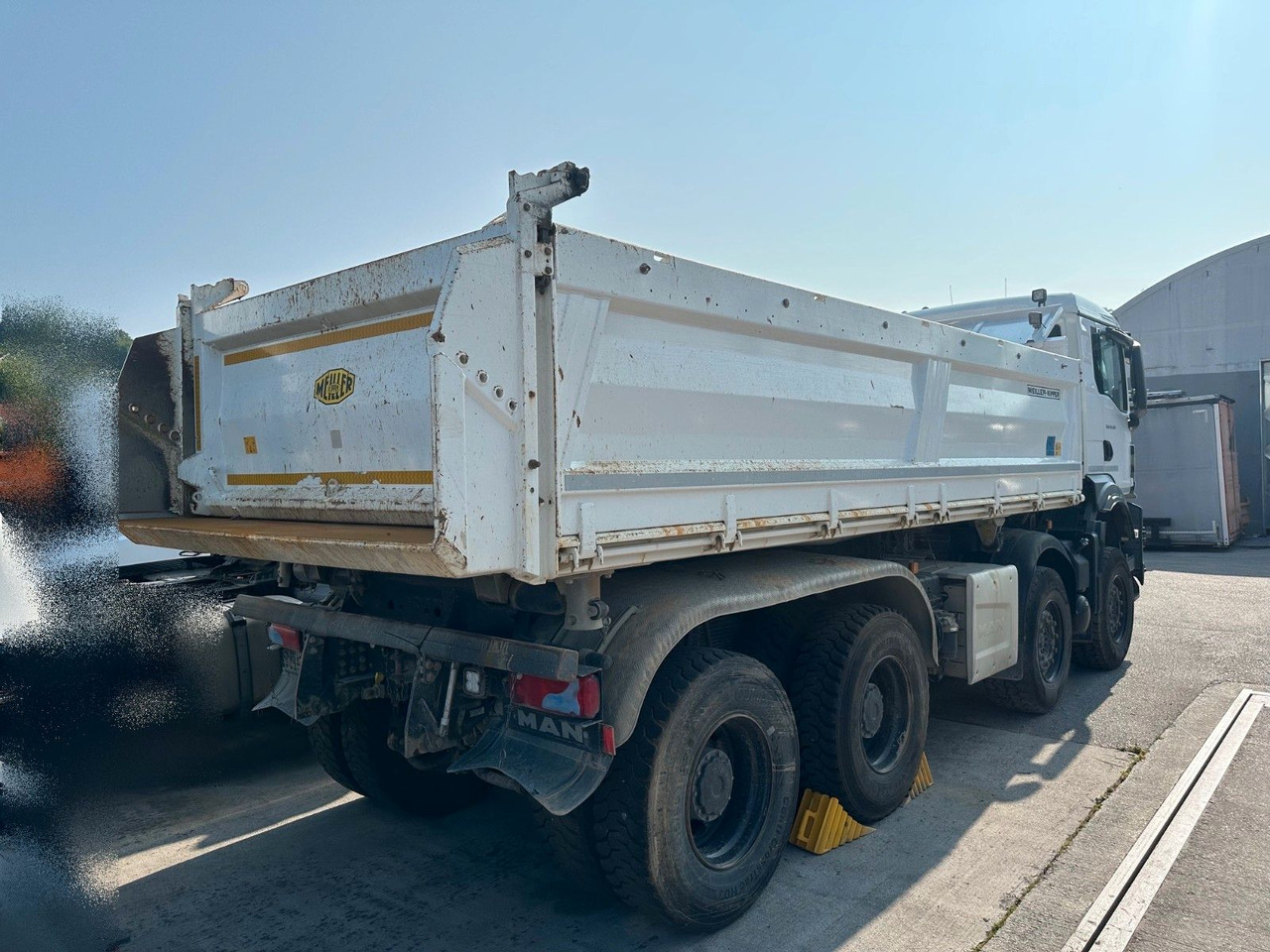 MAN TGS 35.510 8X4 Motorschaden - Camion benne: photos 3 MAN TGS 35.510 8X4 Motorschaden - Camion benne: photos 3