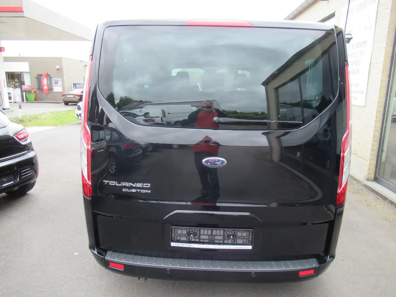 Ford Tourneo Custom 2.0 TDCi L2H1 - Transport de personnes: photos 4 Ford Tourneo Custom 2.0 TDCi L2H1 - Transport de personnes: photos 4