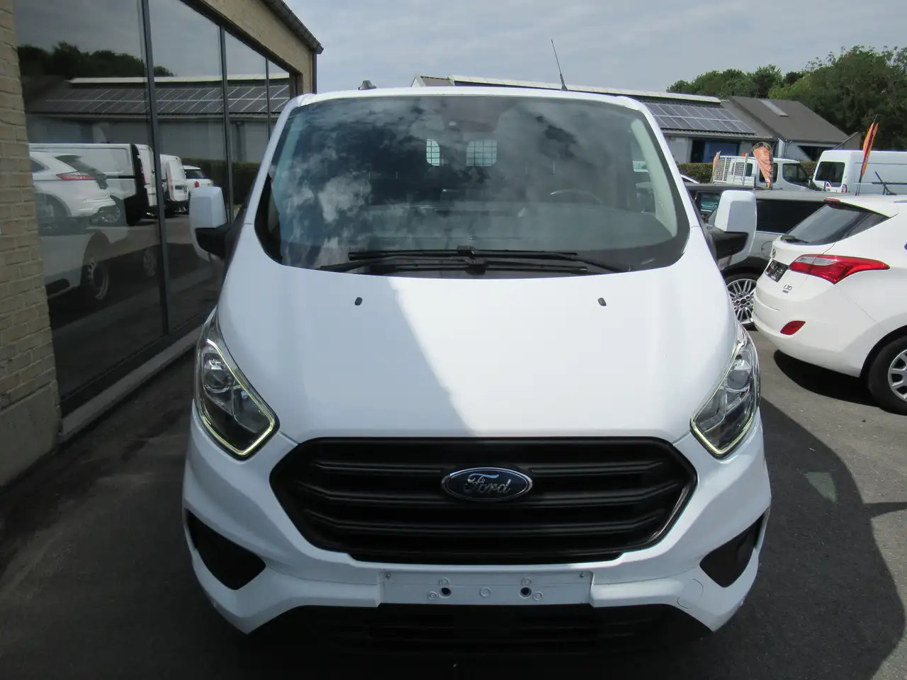 Ford Transit Custom L2, navi, cruis, clim 2PL 13900€+tva/btw - Fourgonnette: photos 3 Ford Transit Custom L2, navi, cruis, clim 2PL 13900€+tva/btw - Fourgonnette: photos 3