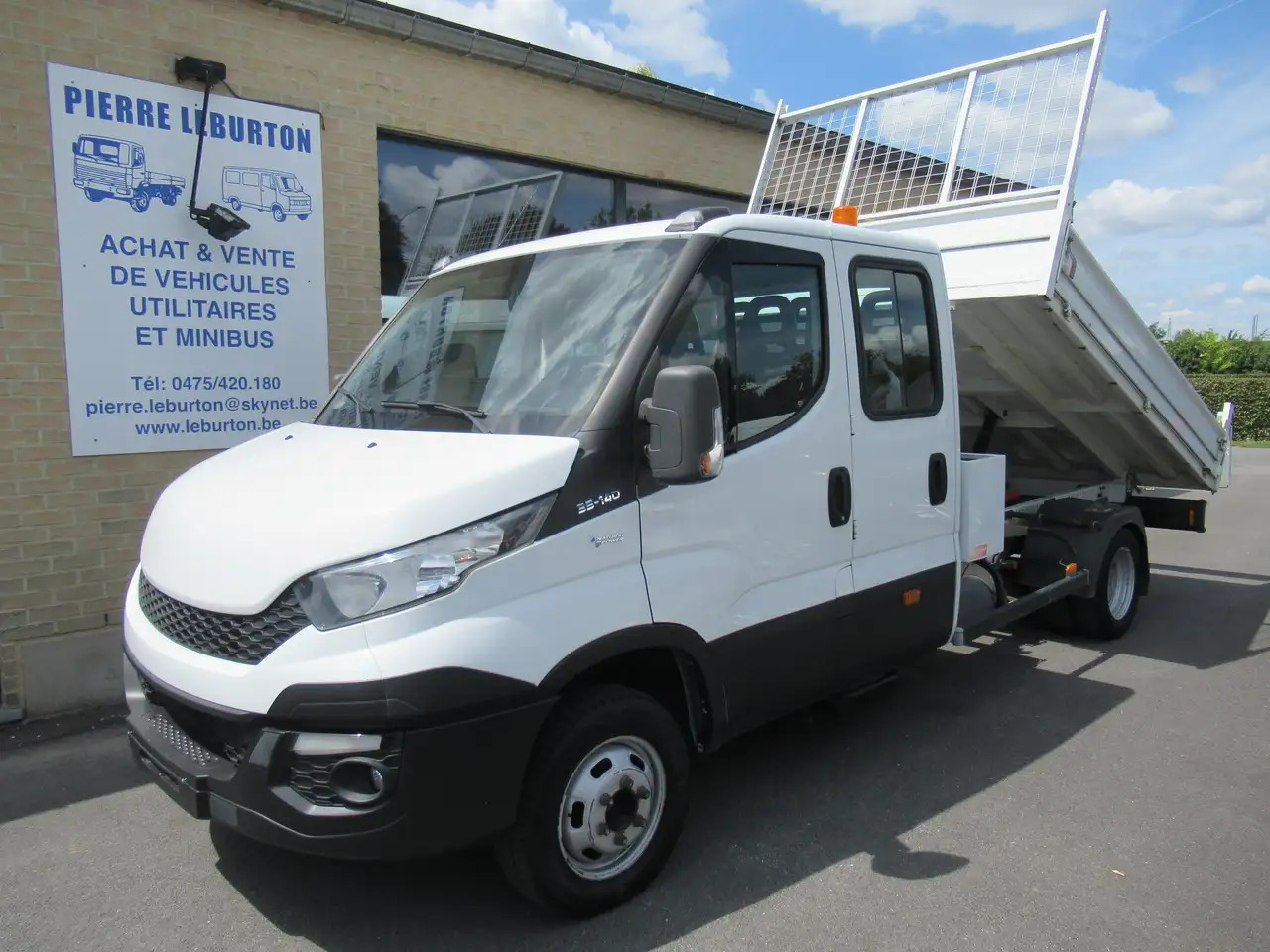 Iveco Daily benne basculante/ kipper - Véhicule utilitaire benne, Utilitaire double cabine: photos 1 Iveco Daily benne basculante/ kipper - Véhicule utilitaire benne, Utilitaire double cabine: photos 1