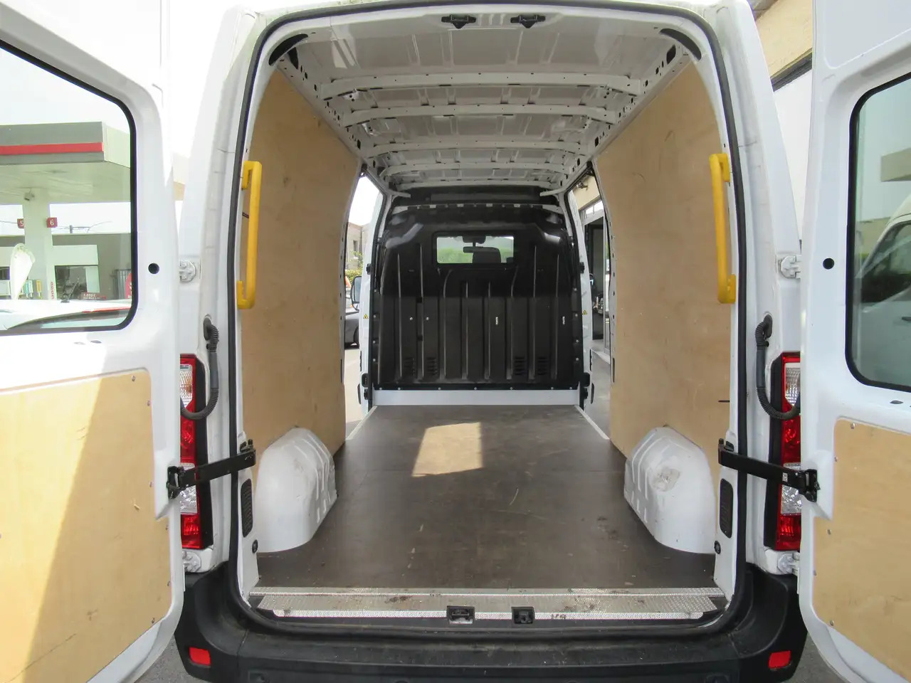 Opel Movano L3H2 AIRCO 2X/PL 14800€+TVA - Fourgon utilitaire: photos 5 Opel Movano L3H2 AIRCO 2X/PL 14800€+TVA - Fourgon utilitaire: photos 5