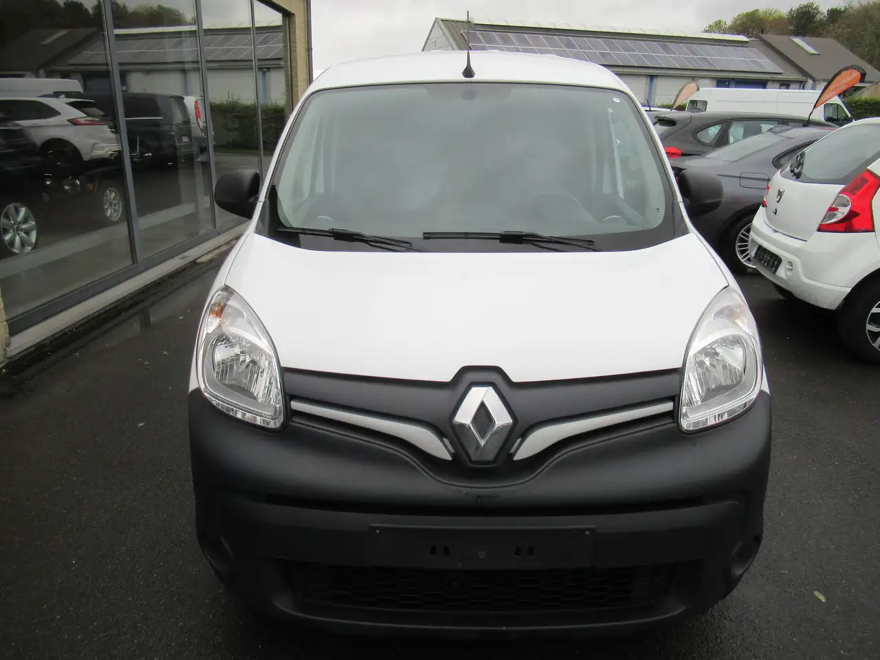 Renault Kangoo 15 DCI GRAND CONFORT CLIM 8250€+TVA/BTW - Fourgonnette: photos 3 Renault Kangoo 15 DCI GRAND CONFORT CLIM 8250€+TVA/BTW - Fourgonnette: photos 3