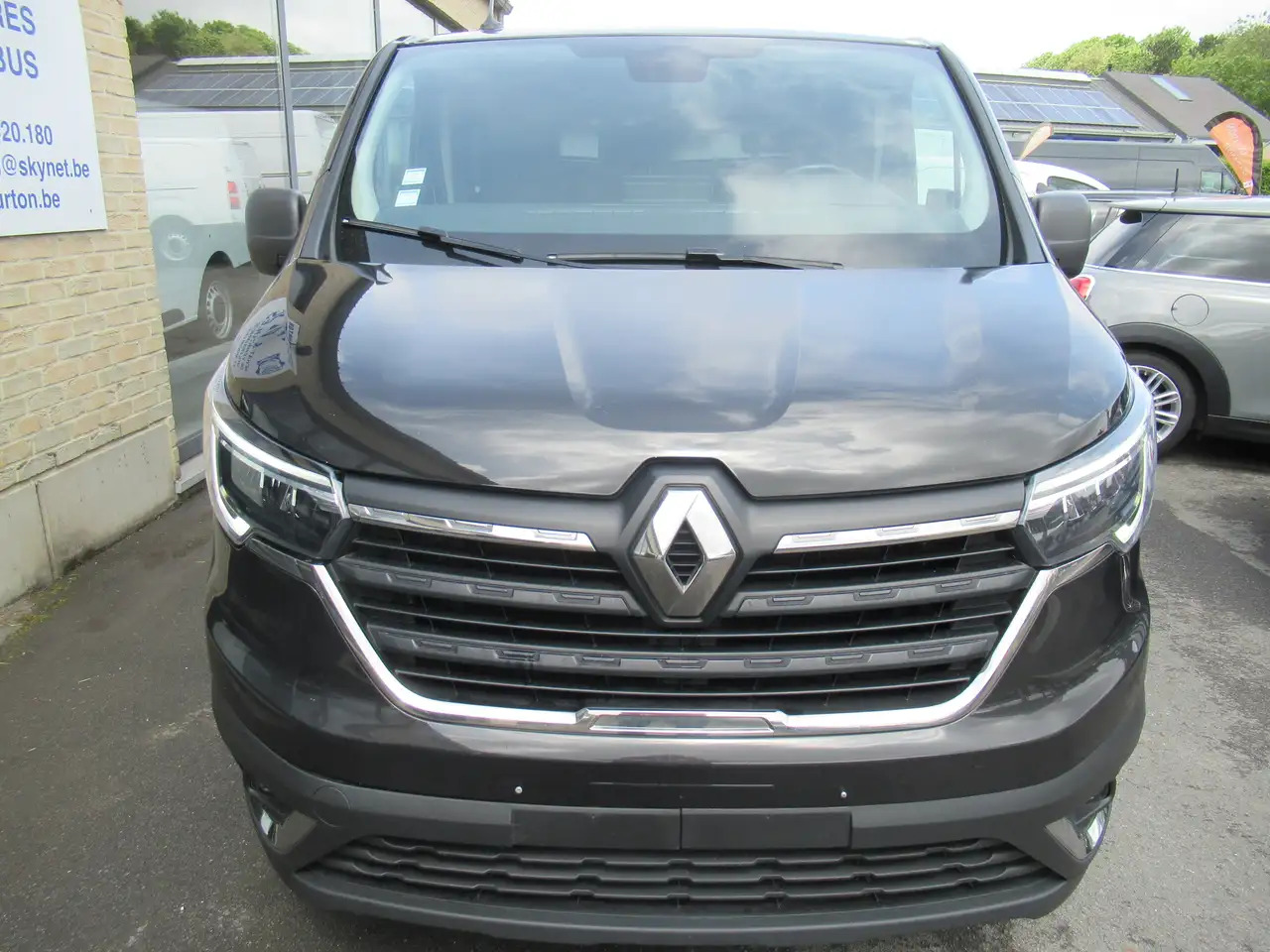 Renault Trafic L1H1 clim, navi cruise 14800€+tva/btw - Fourgon utilitaire: photos 3 Renault Trafic L1H1 clim, navi cruise 14800€+tva/btw - Fourgon utilitaire: photos 3
