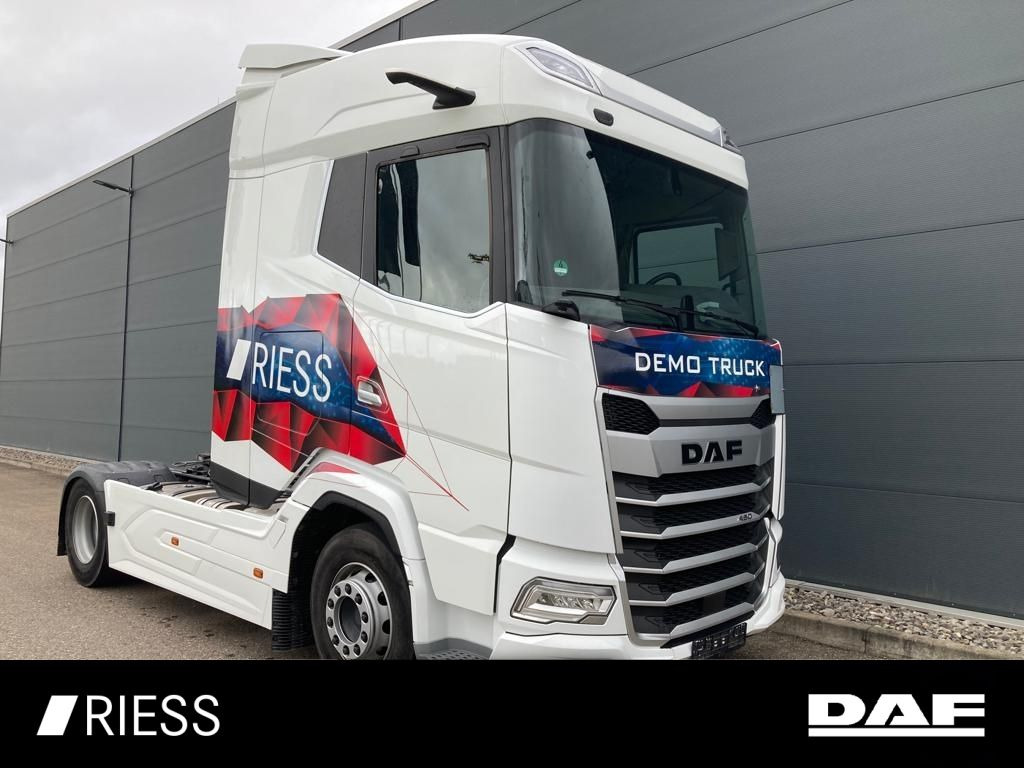 DAF XG 480 FT LED Intarder Kamera Hydraulik - Tracteur routier: photos 1 DAF XG 480 FT LED Intarder Kamera Hydraulik - Tracteur routier: photos 1