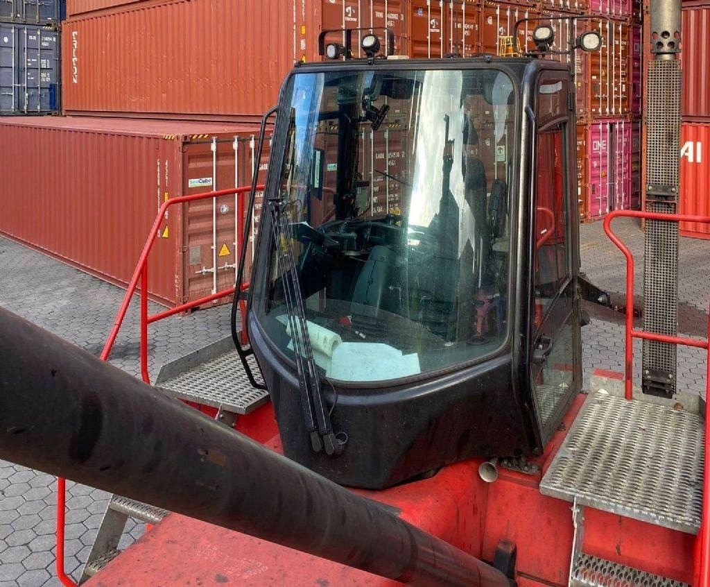 Hyster H10XM-ECD8 - Chariot porte-conteneur: photos 5 Hyster H10XM-ECD8 - Chariot porte-conteneur: photos 5