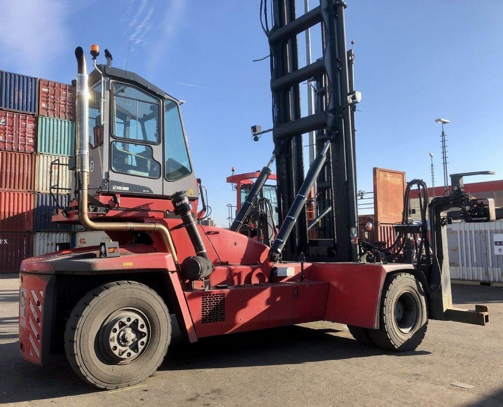 Kalmar DCF100-45E7 - Chariot porte-conteneur: photos 4 Kalmar DCF100-45E7 - Chariot porte-conteneur: photos 4