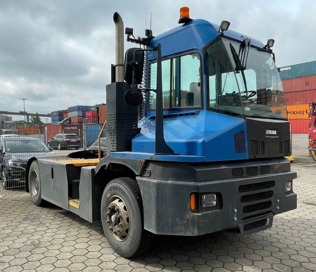 Kalmar T2 - Tracteur portuaire: photos 1 Kalmar T2 - Tracteur portuaire: photos 1