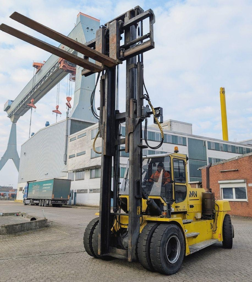 SMV SL16-1200 - Chariot élévateur diesel: photos 5 SMV SL16-1200 - Chariot élévateur diesel: photos 5